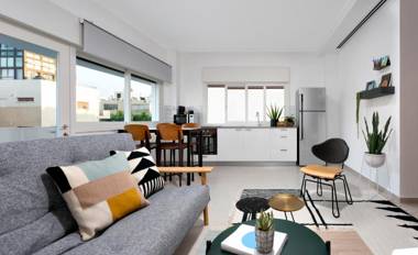 Mr. Ben Yehuda - By TLV2GO