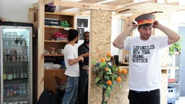 Jungle Jaffa Hostel Age 18 to 45