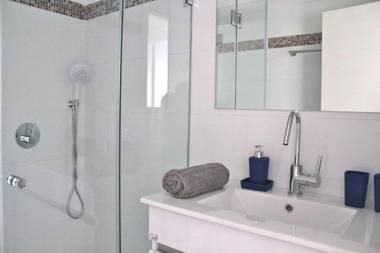 Great 2BR close to the Beach by HolyGuest