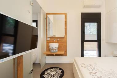 Marvelous 2BR in Ben Gurion Blvd by HolyGuest