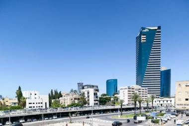 16 HaRakevet Street - By Beach Apartments TLV