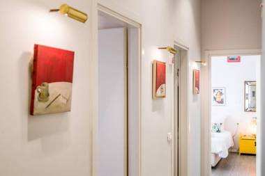 Trust Inn - Lovely & Trendy 2bdr apt near by Beach