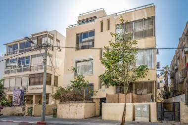 Trust Inn - Lovely & Trendy 2bdr apt near by Beach