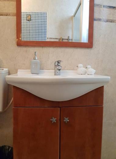 Aharonson's - 1 minute to the beach