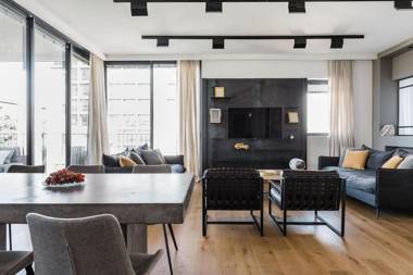 Luxury 3 Bdr Apartment Neve Tzedek #N17