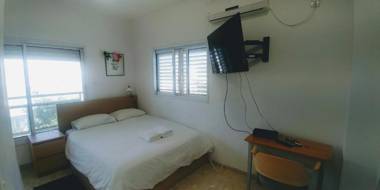 Dizengoff Penthouse Boutique Hostel
