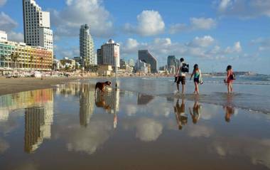Dream Beach TLV Hotel And Spa