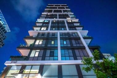 Luxury Beach Tel Aviv 2BR by Airsuite