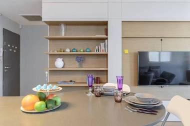 Italian design apartment in Rotchild /habima