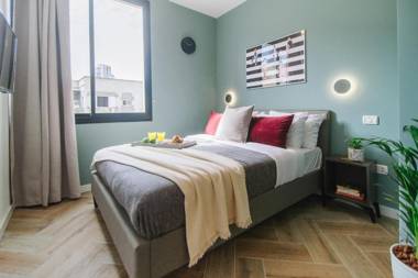 Monochrome - an Autonomous Hotel by Loginn