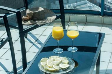 Luxurious 90sqm 2BR Beach Front