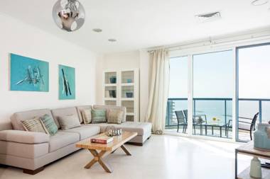 Luxurious 90sqm 2BR Beach Front
