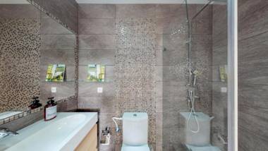 Quiet 2BR In Jean Jaures By HolyGuest