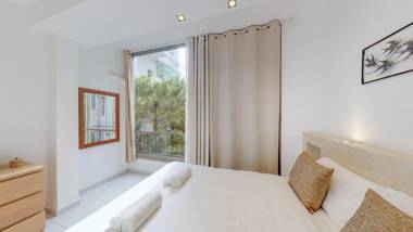 Quiet 2BR In Jean Jaures By HolyGuest