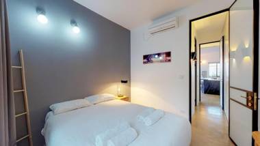 Designer 2BR in Basel by HolyGuest