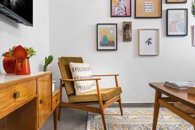 Urban Luxe Apartment - Central TLV by Sea N' Rent