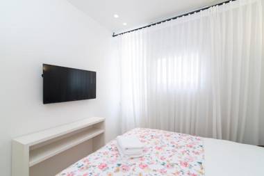 Rabin Square by TLV2RENT
