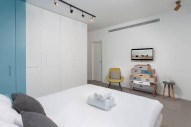 Modern 3BR in Druyanov by HolyGuest