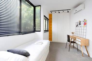 Modern 3BR in Druyanov by HolyGuest