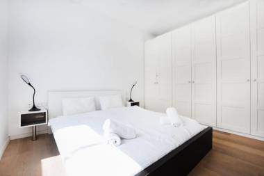 Lively 2BR in front of Hilton Beach by HolyGuest