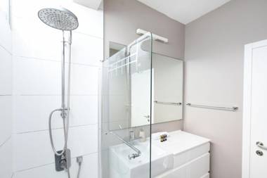 Lively 2BR in front of Hilton Beach by HolyGuest