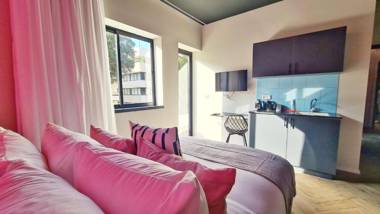 Silicate - an Autonomous Hotel by Loginn