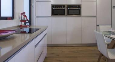 Serene 2BR in Dizengoff Square by HolyGuest