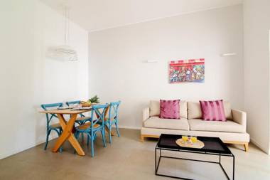 Elegant 2BR in Frug 22 by HolyGuest