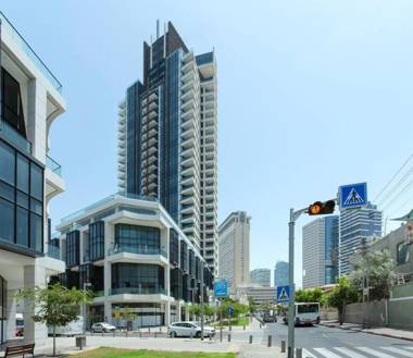 Dashing 1BR in White city by HolyGuest