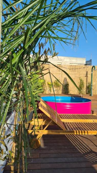 Pixel - an Autonomous Hotel by Loginn