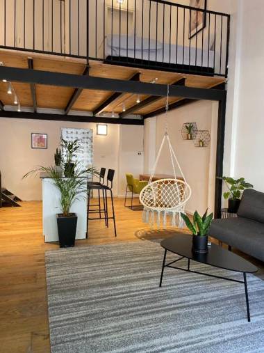 DeBlox living - Alhambra Apartments