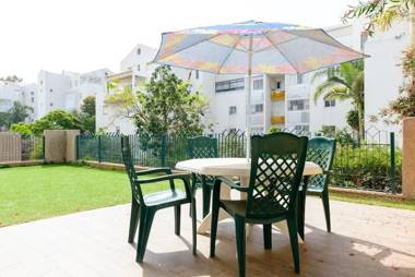 Holiday Raanana Apartments