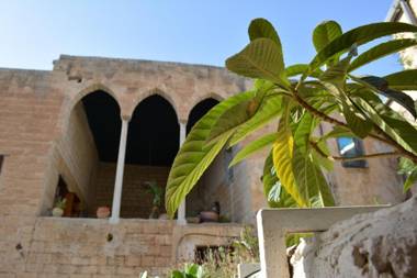 Fauzi Azar by Abraham