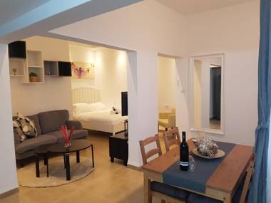 אבני החושן- Avnei Hoshen