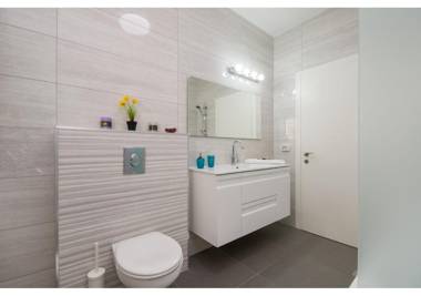 Balfour sea view city center