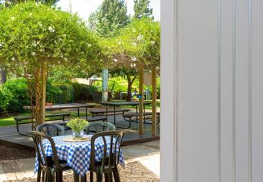 Kibbutz Malkiya Travel Hotel