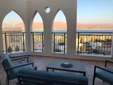 Sea View Coral Suite