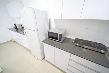 YalaRent SeaView 3BR APT - Families only