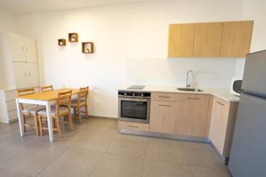 Yam Suf By Sun and View