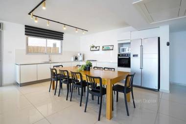 YalaRent mountainside luxury properties - Families only