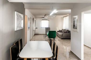 YalaRent jasmine 3BR APT - Families only