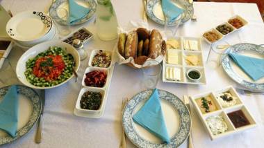 Ha'Seuda Ha'Achrona Suites