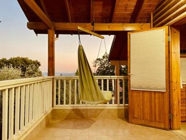 Aviv - Bakfar in Amirim