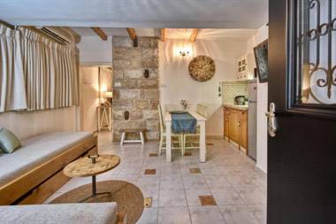 The Mansion At Had Nes Accommodation Units