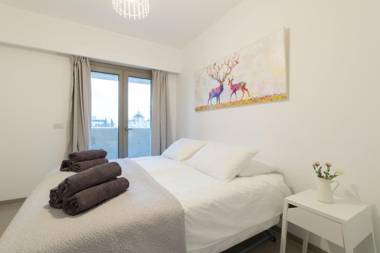 Luxury Two-Bedroom Apartment With Terrace Over Old City View