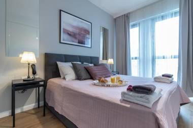 Stylish 1 bedroom in city center