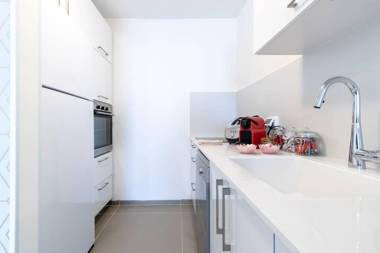 Luxurious 1bdr in city center