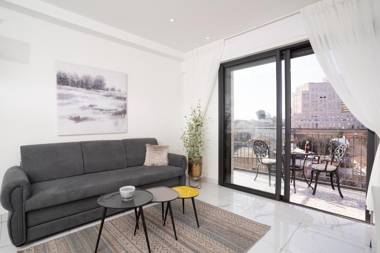 HolySuite Even Israel