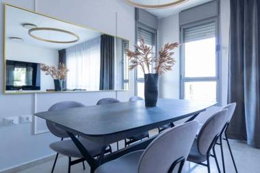 The Haneviim Suites - Isrentals