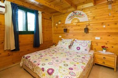 Leyad Hashmura Lodging